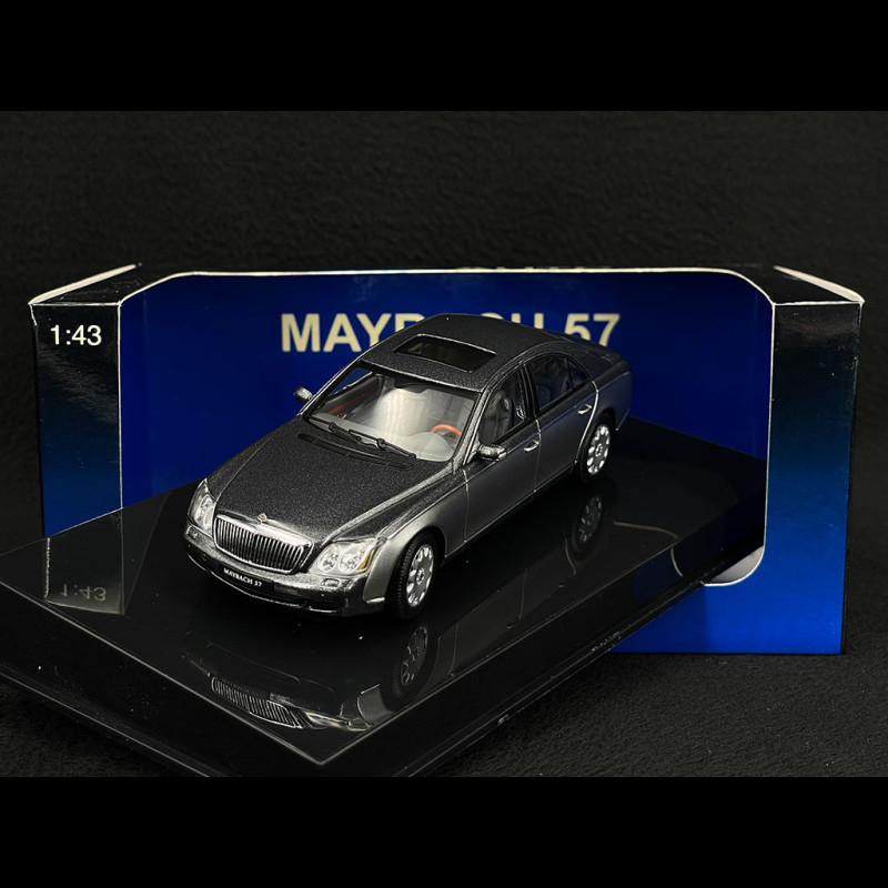 Maybach 57 モデルカー⭐︎1/18スケール⭐︎ AUTOart ツートーン 1:18 Maybach 57 by Autoart - Review - YouTube