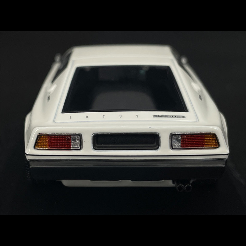 lotus-esprit-1978-white-1-43-