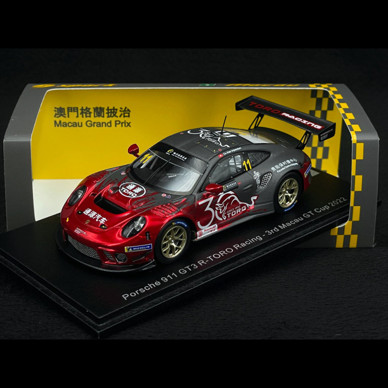 Porsche 911 GT3 R 992 Type N° 11 3rd GT Cup Macau 2022 Toro Racing 1/43  Spark SA265