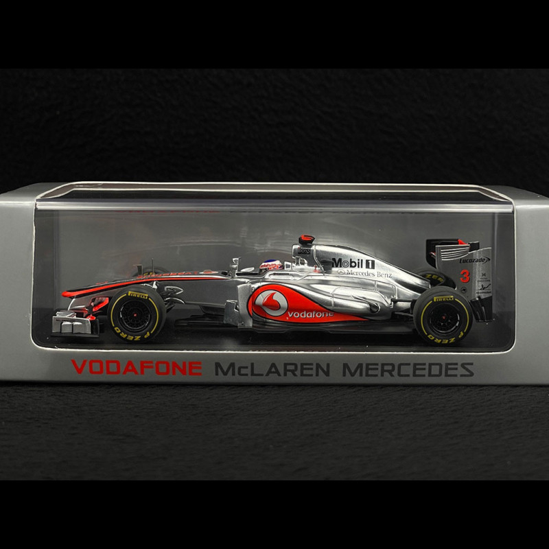 Spark S3044 - MCLAREN MP4-27 n°3 Vainqueur GP F1 Australie 2012 Button 1/43