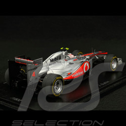 Jenson Button McLaren MP4-26 Mercedes n° 4 Vainqueur Grand Prix F1 Suzuka 2011 1/43 Spark SJ007