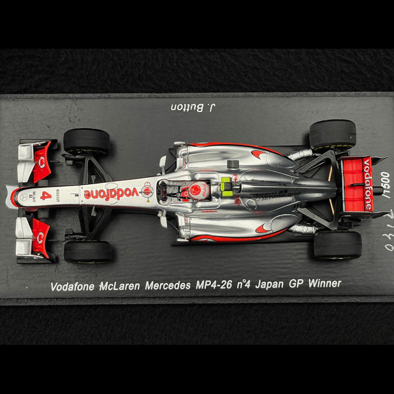 Vodafone McLaren Mercedes MP4-26 2011 J.Button 1:43 Spark (Neu und originalverpackt) in Bühl b