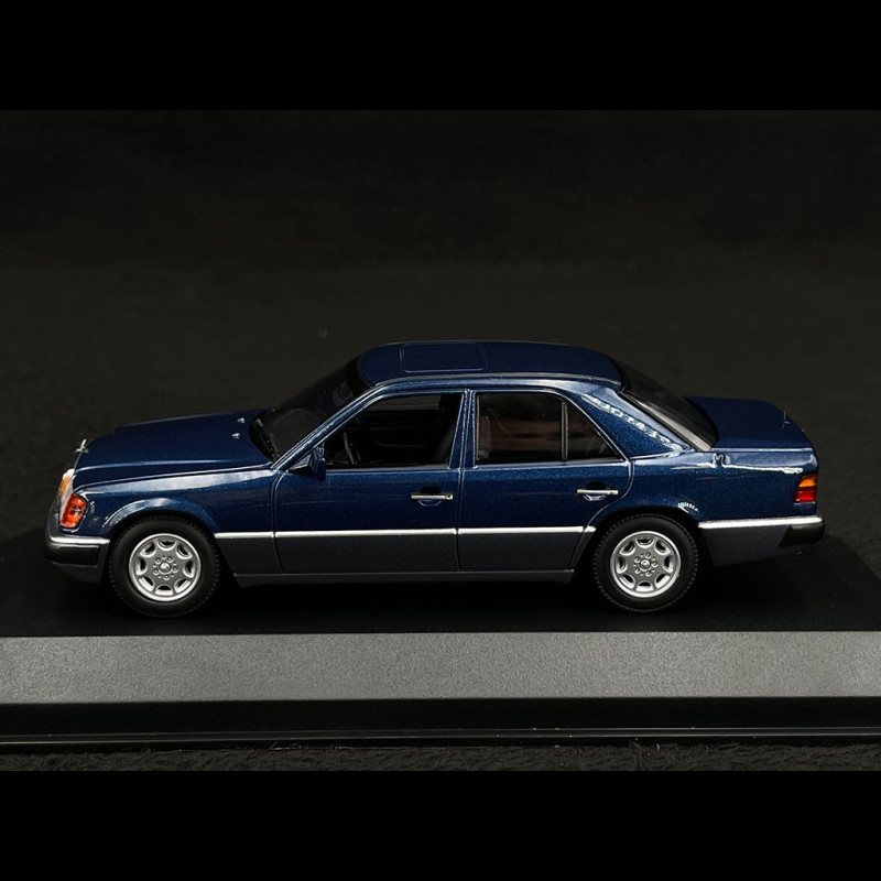 Mercedes-Benz 230 E 1991 Dunkelblau metallic 1/43 Minichamps 940037006