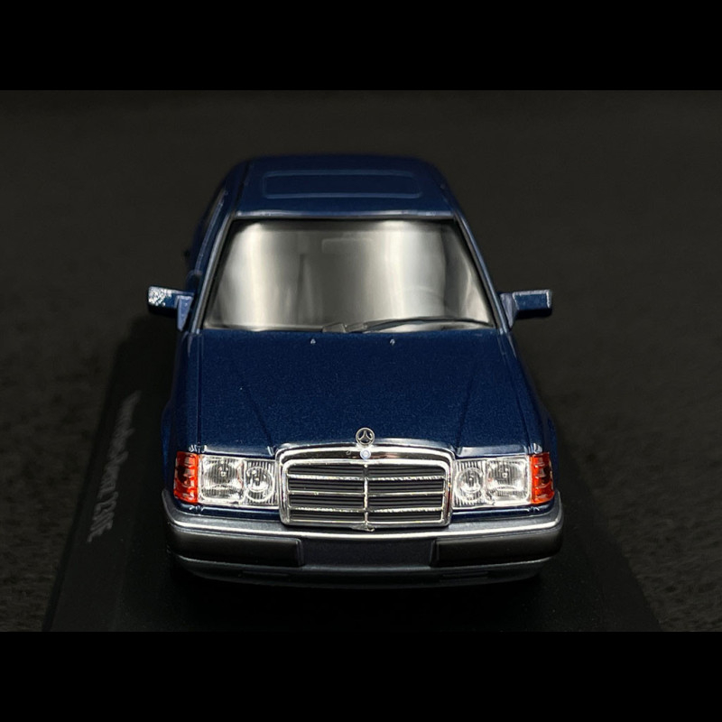 Mercedes-Benz 230 E 1991 Dunkelblau metallic 1/43 Minichamps 940037006