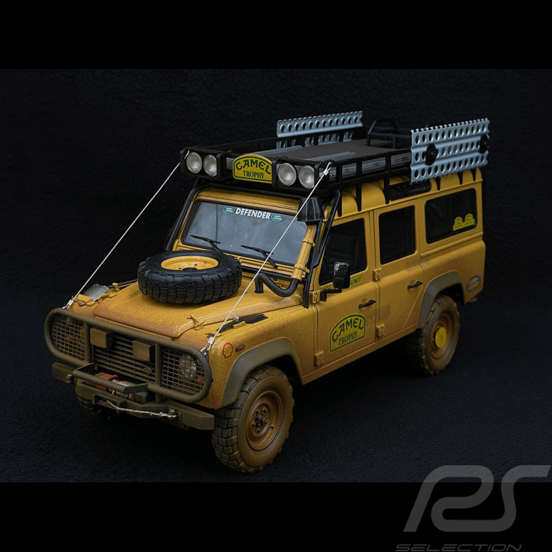 Land Rover Defender 110 Camel Trophy 1993 Dirty version Gelb 1/18 Minichamps ALM810309