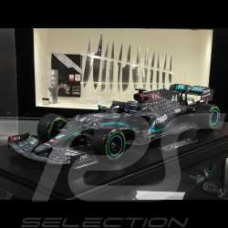 Lewis Hamilton Mercedes AMG F1 W11 Champion du Monde 2020 1/12 Minichamps 127201444