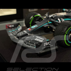 Lewis Hamilton Mercedes AMG F1 W11 Champion du Monde 2020 1/12 Minichamps 127201444