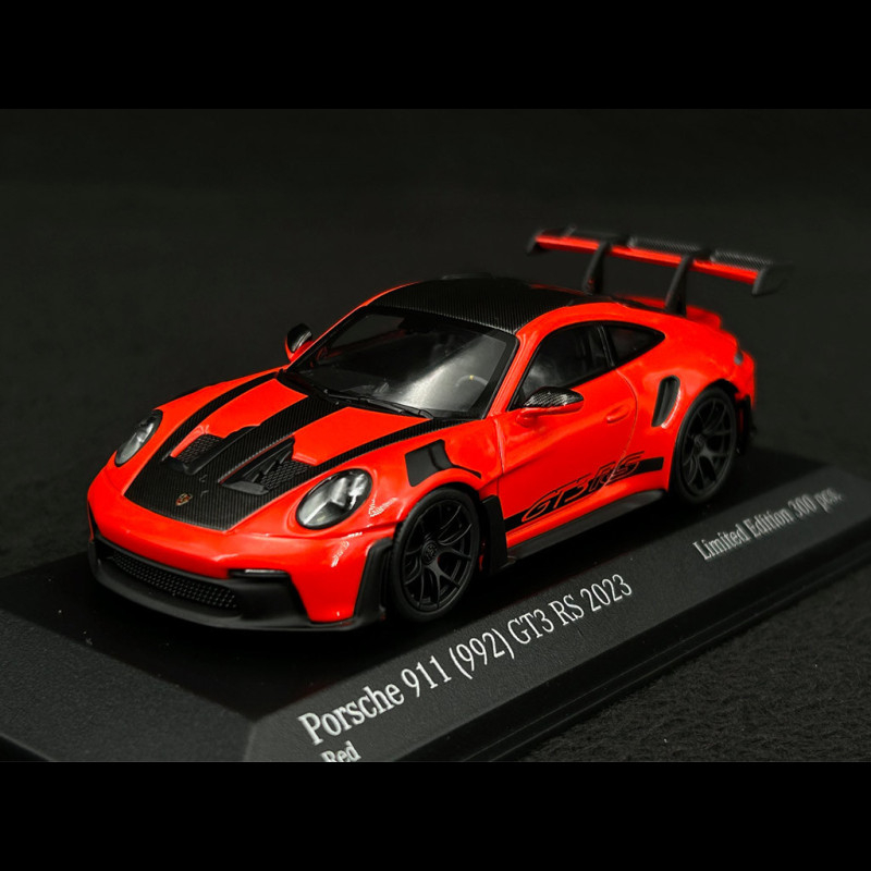 Porsche 911 GT3 RS Type 992 Weissach Package 2023 Lava Orange 1/43  Minichamps 413062108