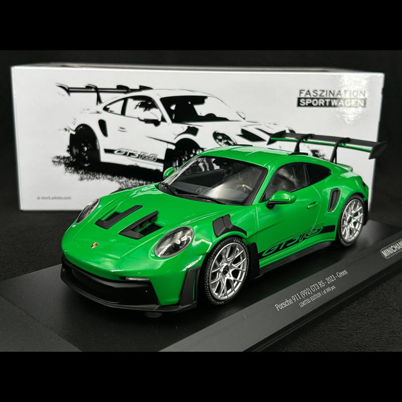 1/18 PORSCHE 911 992 GT3 RS Python Green Dealer Edition Norev Limited
