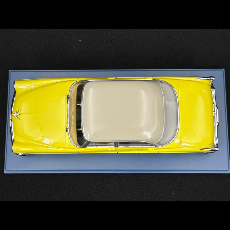Moulinsart 1:24 - Model car - La Jaguar des Ravisseurs - Tintin