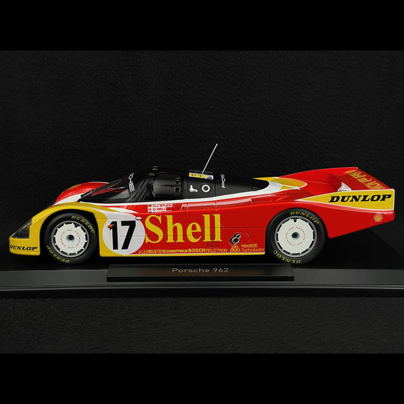 Porsche 962C N° 17 2nd 24h Le Mans 1988 Porsche AG Shell 1/18