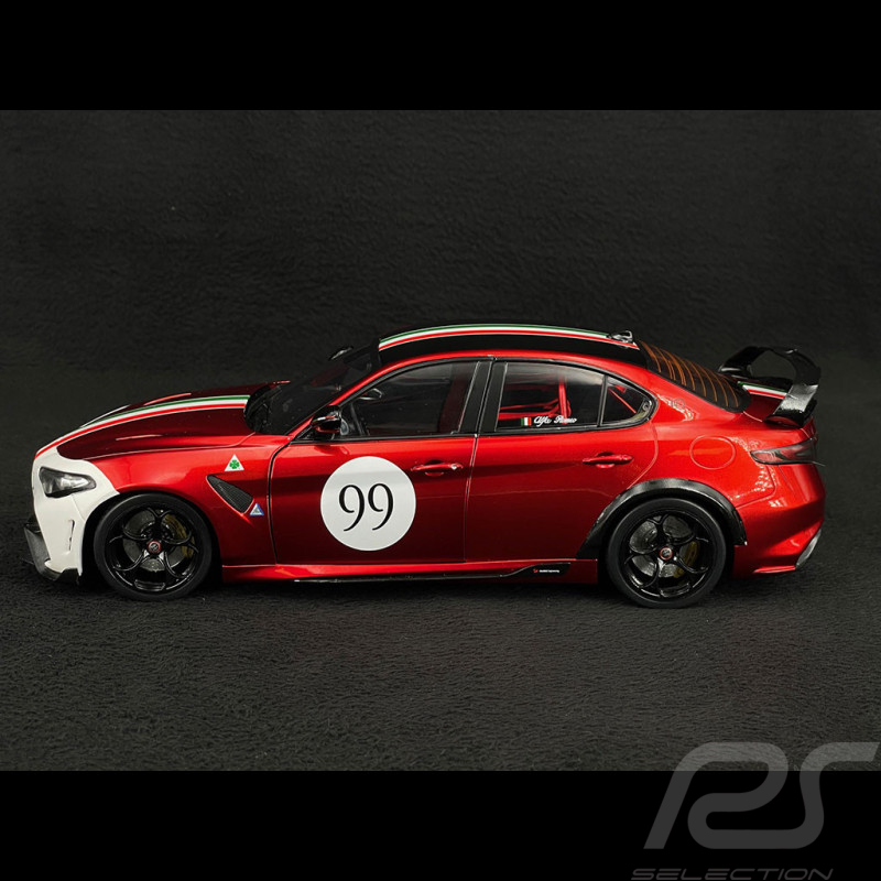 Alfa Romeo Giulia GTAM 2022 Red 1/18 Solido S1806904