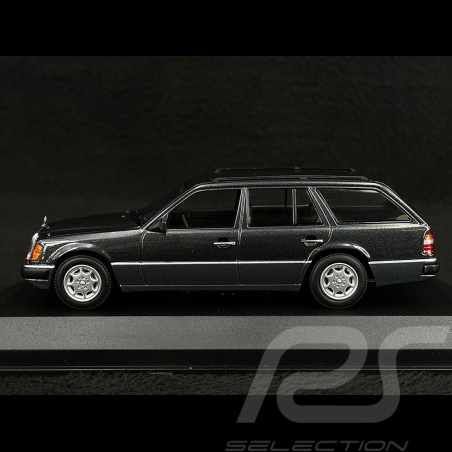 Mercedes-Benz 300 TE S124...