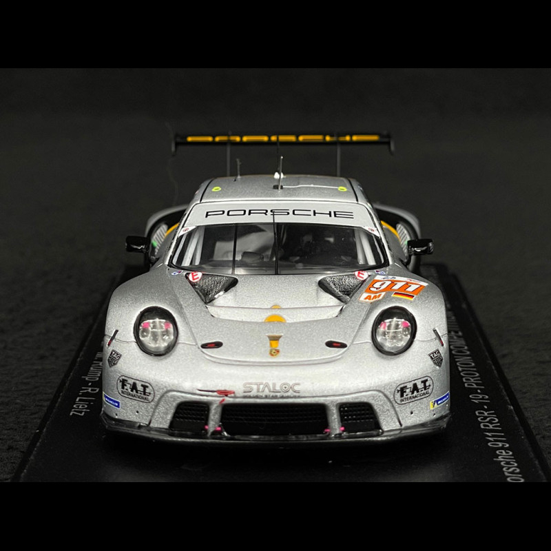 Modèle Réduit Porsche 911 RSR #74 Le Mans 2021 - Échelle 1/43 - Collection