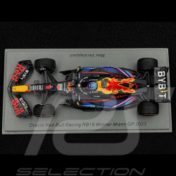 Max Verstappen Red Bull RB19 n° 1 Winner GP Miami 2023 F1 1/43 Spark S8580