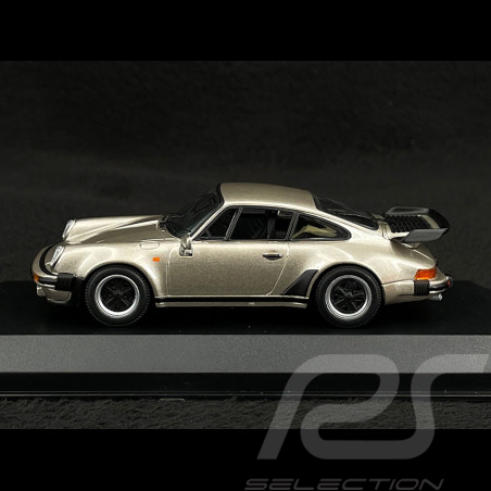 Porsche 911 Turbo 3.3 Type...