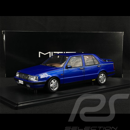 Lancia Thema 8.32 Ferrari...