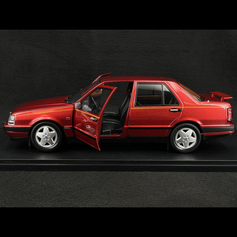 1/18 : Précommandez la Lancia Thema 8.32 de Laudo