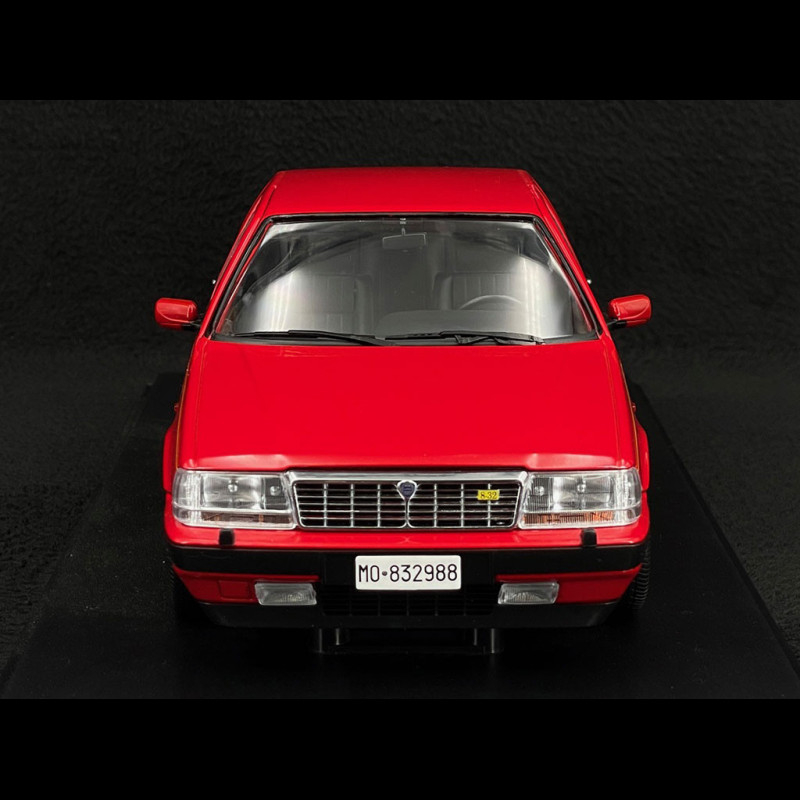 Lancia Thema 8.32 échelle 1/18 Mitica | Kaufen auf