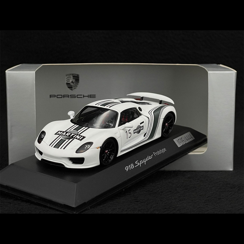 Porsche 918 Spyder Prototype Martini n° 15 white 1/43 Spark