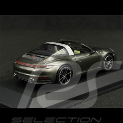 Porsche 911 Targa 4S type 992 Aventurine Green Metallic 1/43 Minichamps WAP0201400L