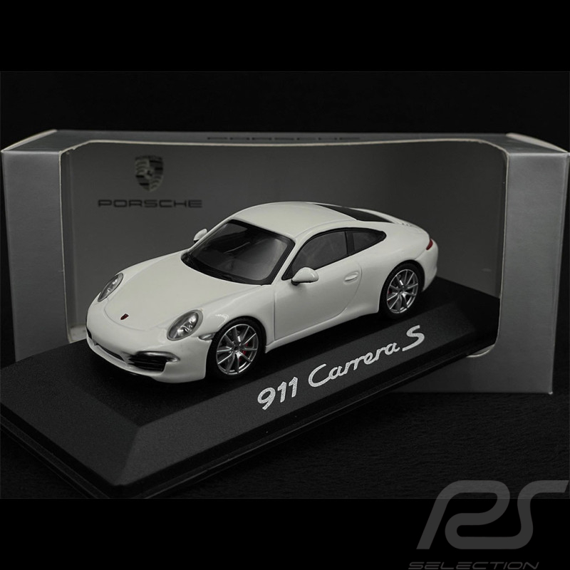 Porsche 911 Carrera S Type 991 IAA Frankfurt 2011 Carrara White 1/43 Minichamps WAX20100090