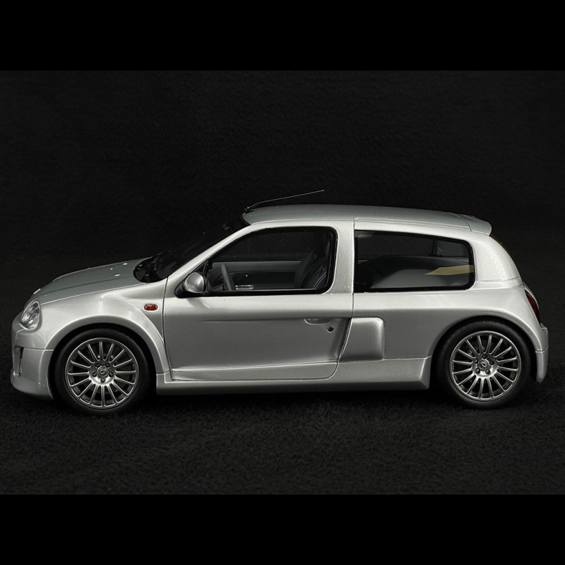 Renault Clio V6 2001 Silver 1/18 Ottomobile OT1034