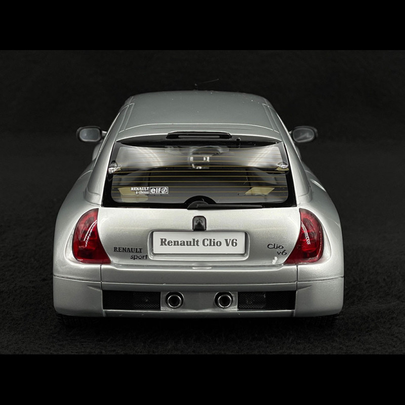 OTTOMOBILE 1:18 - RENAULT CLIO 2 V6 Phase 2 - Titanium silver - OttO