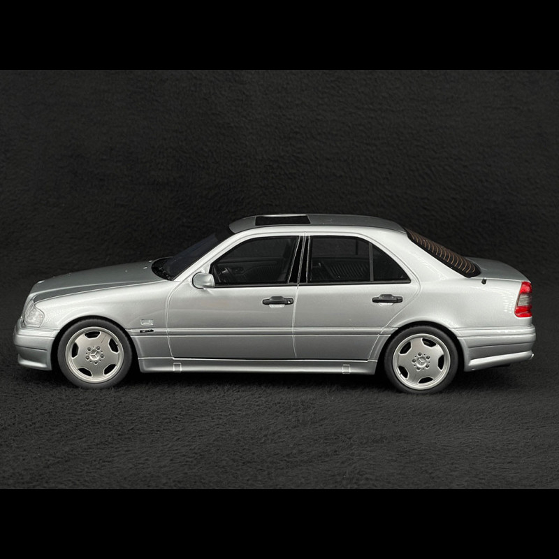 Mercedes-Benz C36 AMG 1990 Silver 1/18 Ottomobile OT443