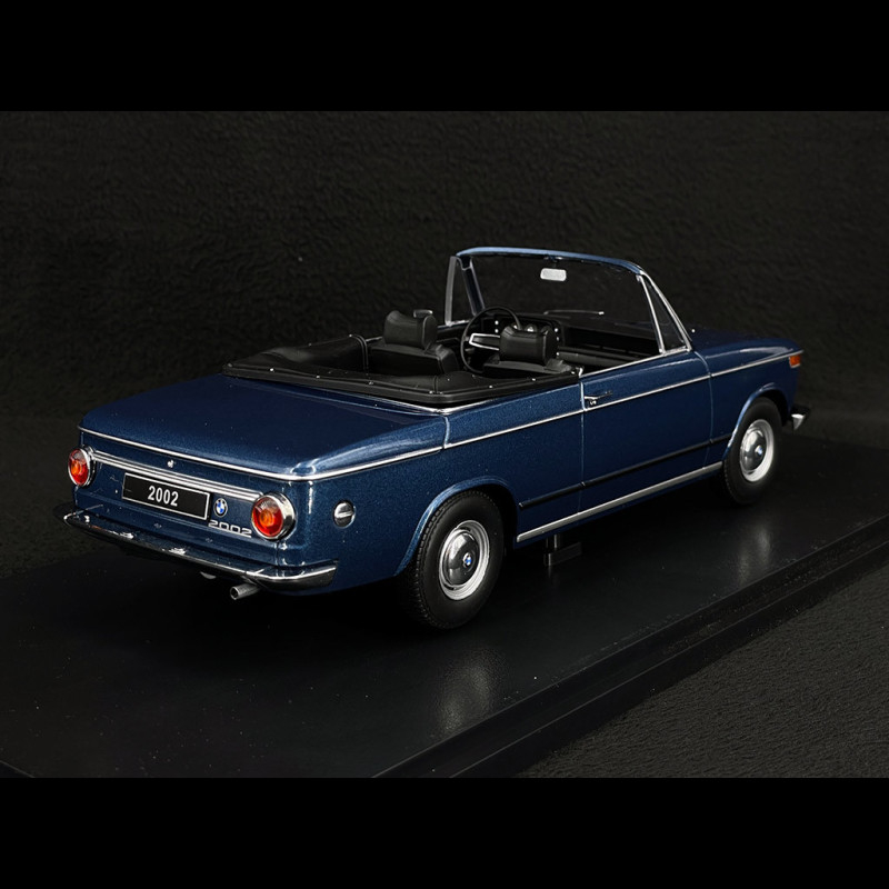 BMW 2002 Cabriolet 1968 Blue metallic 1/18 KK Scale KKDC181104