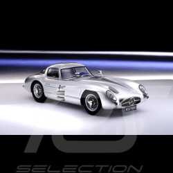 Maquette Mercedes-Benz 300 SLR Uhlenhaut Coupé 1954 1/8 Legrand LE102