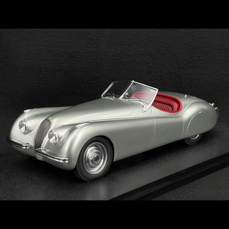 JAGUAR XK120 OTS SPIDER CABRIOLET de 1948 au 1/18 de Cult Models CML008-3