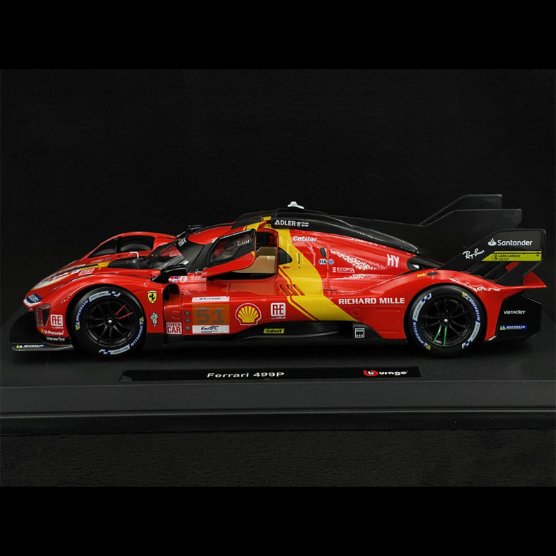 Bburago - Ferrari 499P 24H LMS Hypercar 2025#51, voiture diecast à l'échelle 1:24, réplique détaillée de la protagoniste du Mans, portières ouvrables, licence officielle Ferrari, 14