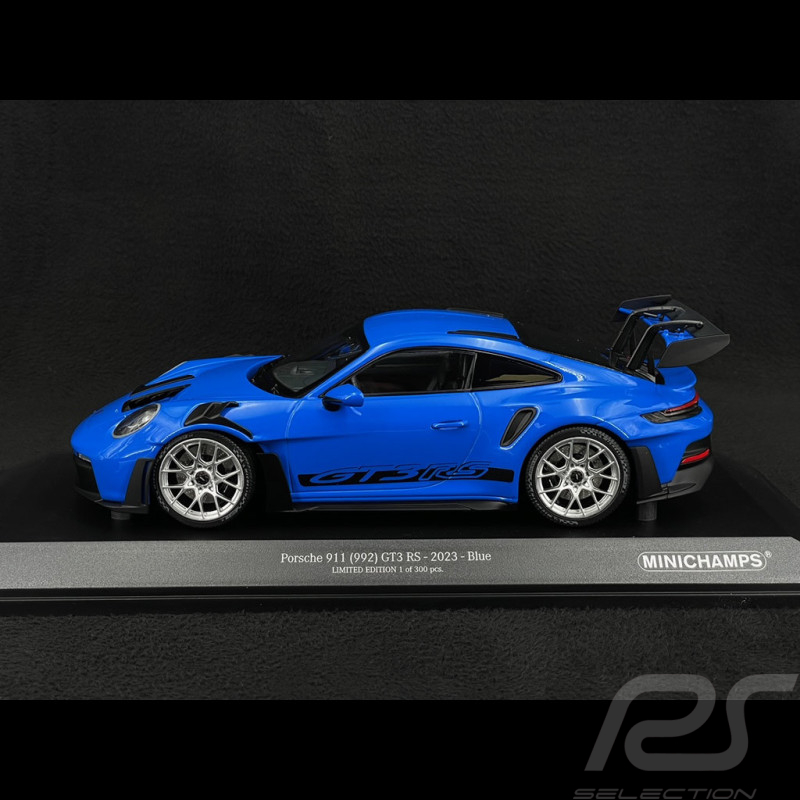 Porsche 911 GT3 RS Type 992 2022 Shark Blue / Black Stripes 1/18 Minichamps 153062234