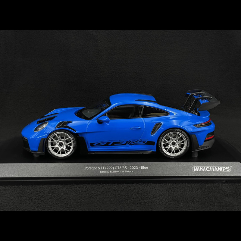 Porsche 911 GT3 RS Type 992 2022 Shark Blue / Black Stripes 1/18