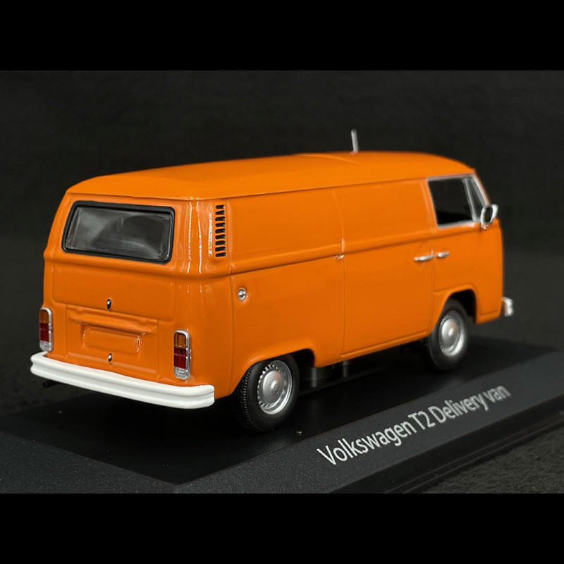 Volkswagen Transporter T2 Delivery Van 1972 Orange 1/43 Minichamps
