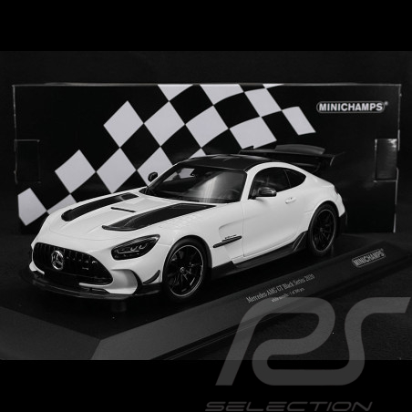 Mercedes-AMG GT Black...
