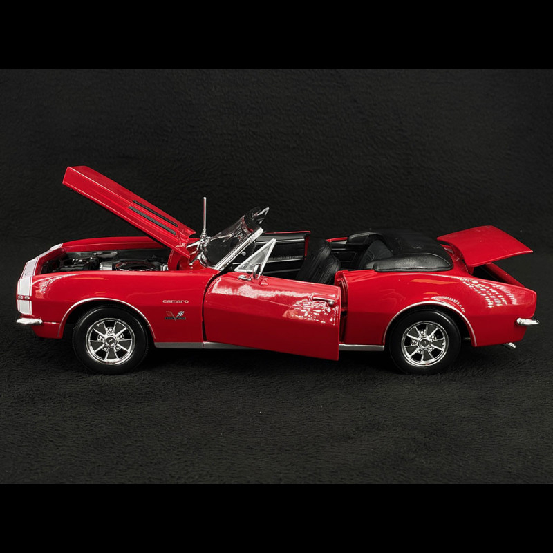 Maisto 1/18 – Chevrolet Camaro SS 396 Cabriolet 1967 Bleue – Miniature Neuve