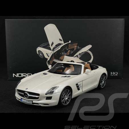 Mercedes-Benz SLS AMG...