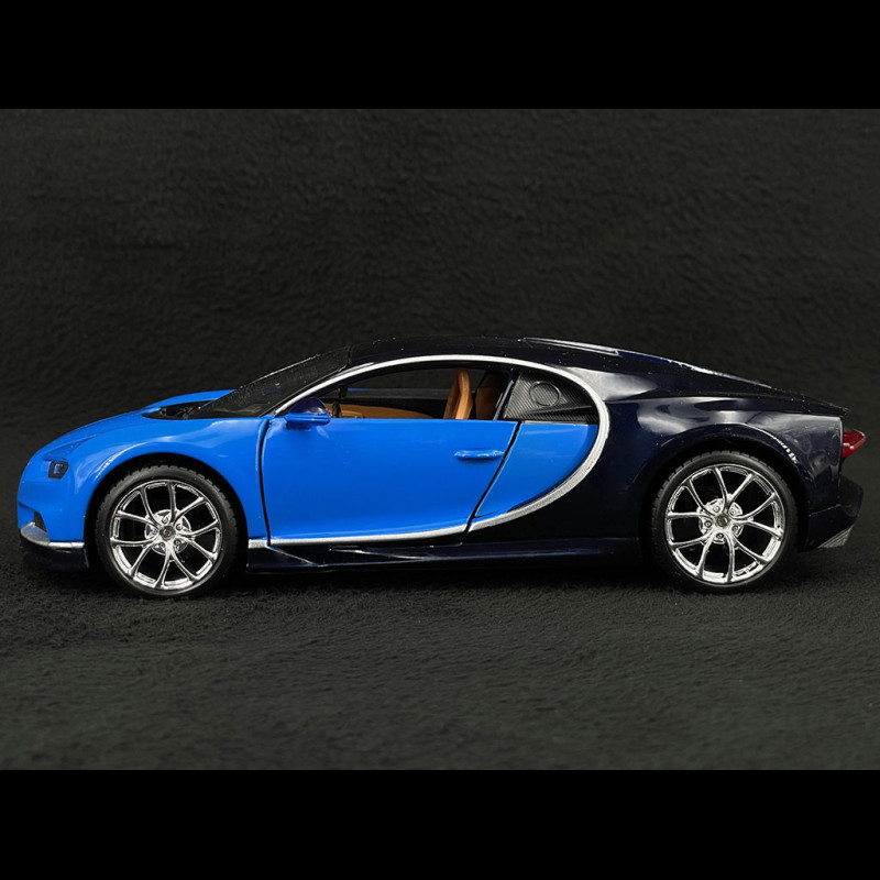 Maquette De Voiture Bugatti Chiron 2017 1:24 Welly - Bleu, Métal Die-Cast, Portes Et Capot Ouvrants