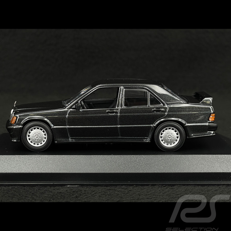 Mercedes-Benz 190 E 2.3-16 1984 Noir Métallique 1/43 Minichamps 940035601