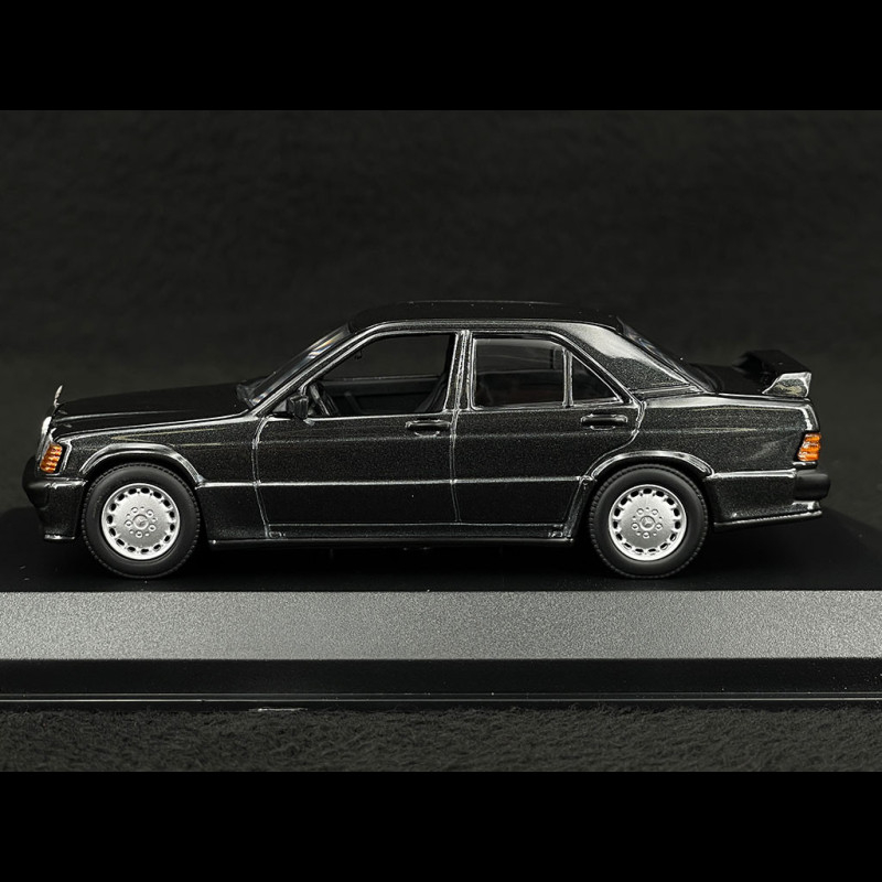 Mercedes-Benz 190 E 2.3-16 1984 Metallic Black 1/43 Minichamps 940035601