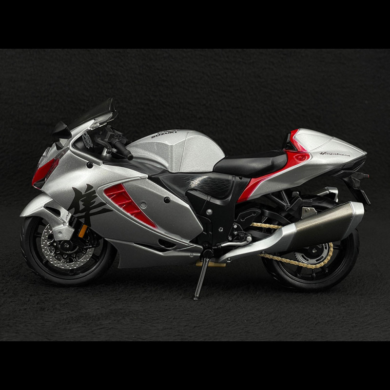 Suzuki Hayabusa 2022 Silver Grey 1/12 Maisto 21848