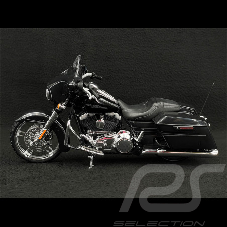 Harley Davidson Street Glide 2015 Black 1/12 Maisto 32328