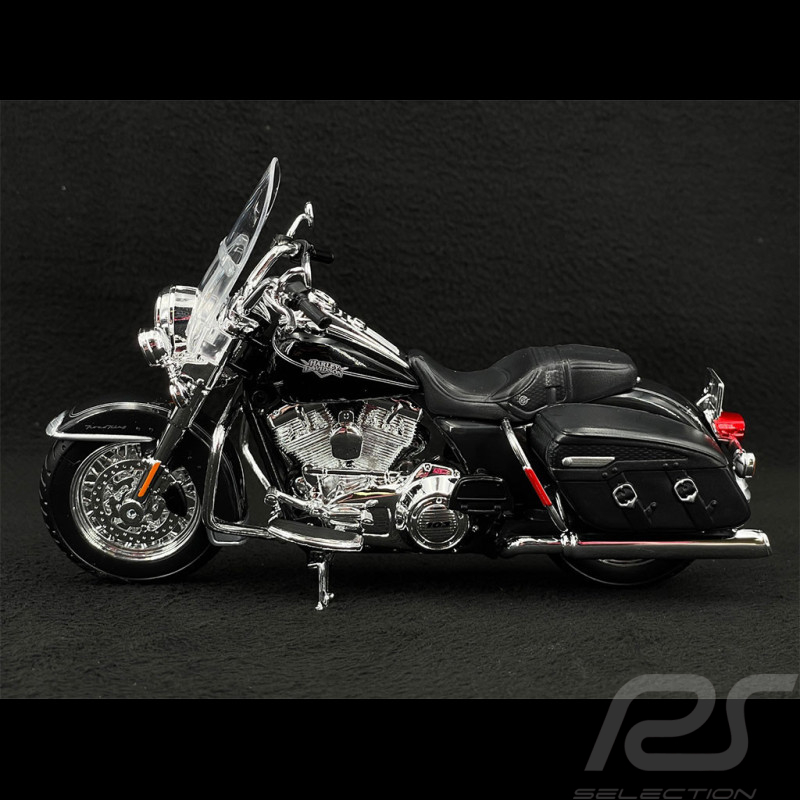 Harley Davidson FLHRC Road King Classic 2013 Noir 1/12 Maisto 32322