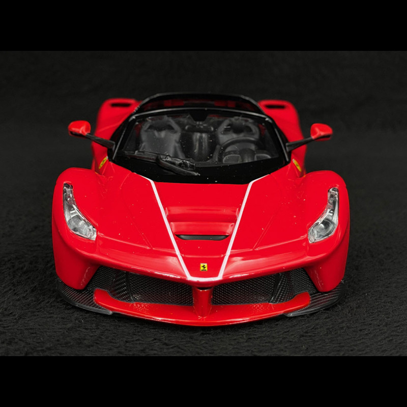 FVQ53 Voiture 1/24 BURAGO HACHETTE FERRARI GT : LaFerrari Aperta 2016 Noire