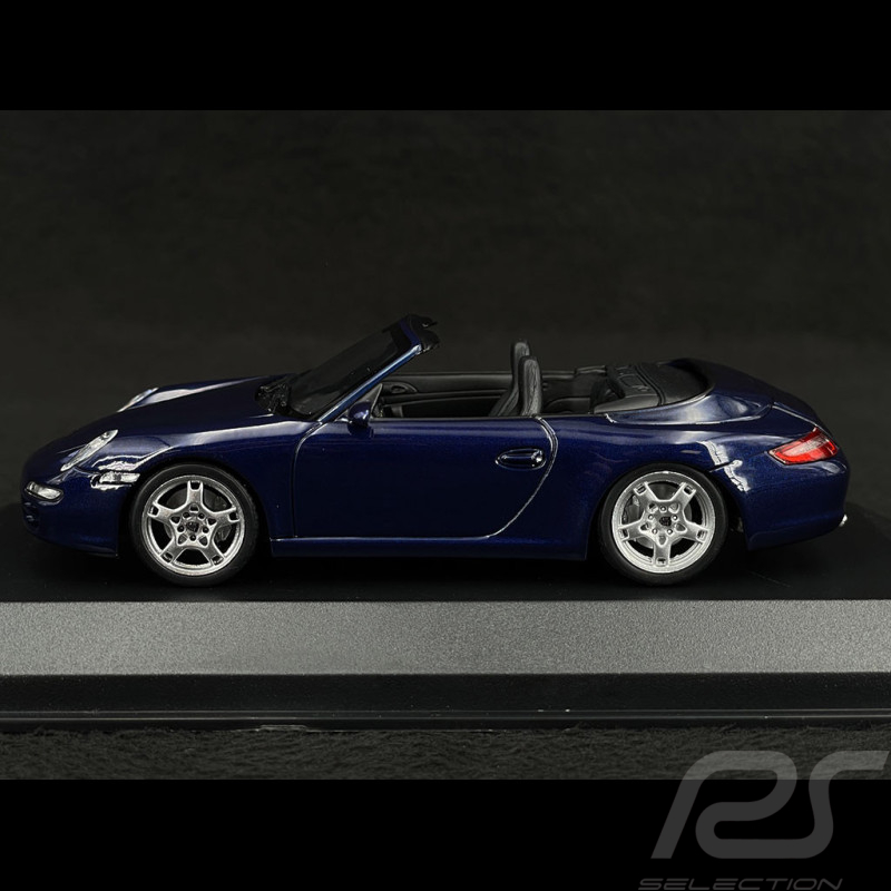 Porsche 911 Carrera S Cabriolet Type 997 2005 Cobaltblau 1/43 Minichamps 940063030