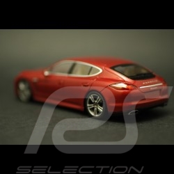 Porsche Panamera rouge rubis métallisé ref WAP02000119 Porsche Panamera rouge rubis métallisé ref WAP02000119