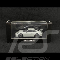 Porsche 911 GT3 typ 991 Mk II 2017 kreide grau 1/43 Minichamps 410066026