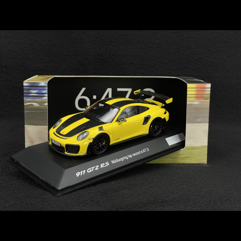 Porsche 911 GT2 RS ミニカー 1/43 Porsche 911 GT2 RS ミニカー 1/43